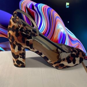 Leopard print ladies shoes